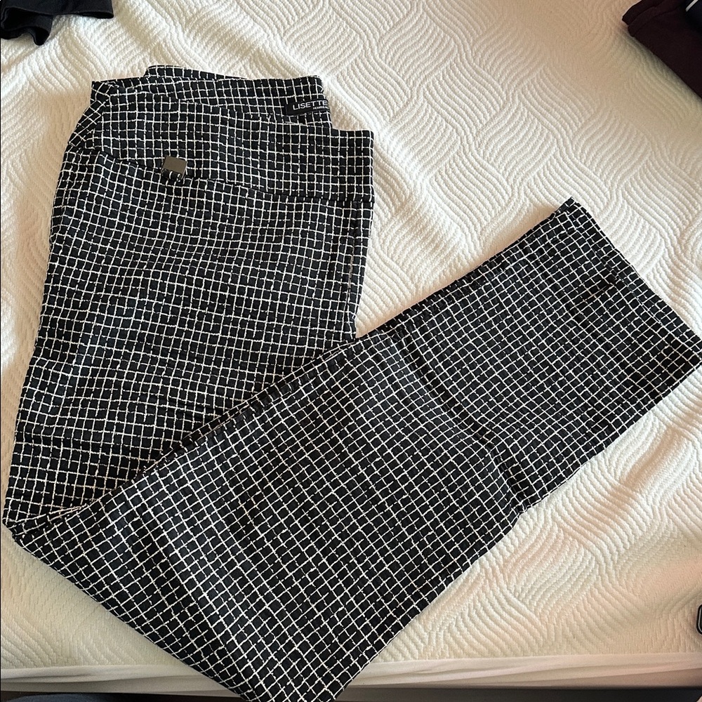 🇨🇦LISETTE 🇨🇦Monochrome Grid Pattern Pants